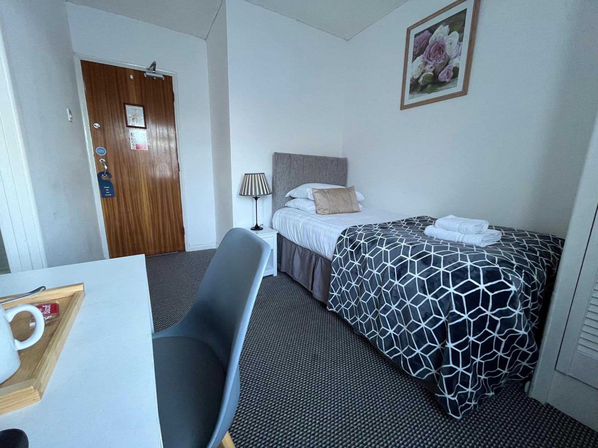 The Paddocks Hotel シモンズ・ヤット エクステリア 写真