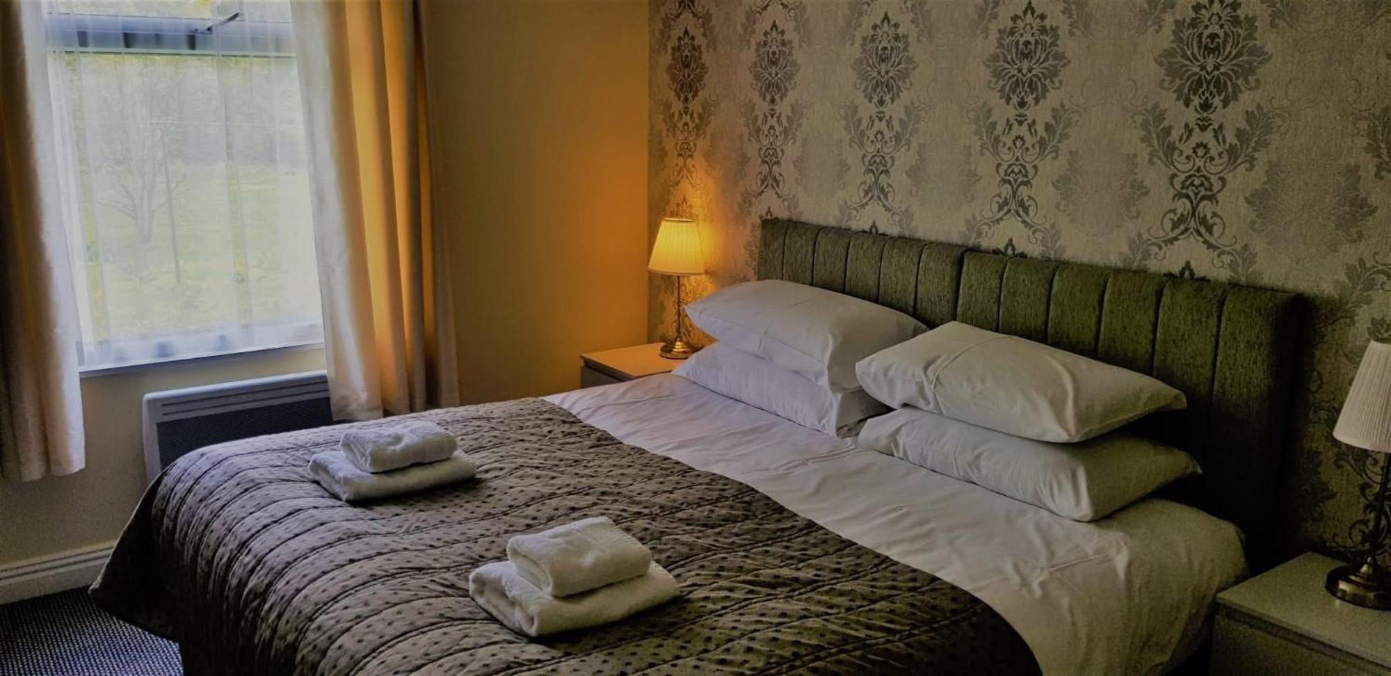 The Paddocks Hotel シモンズ・ヤット エクステリア 写真